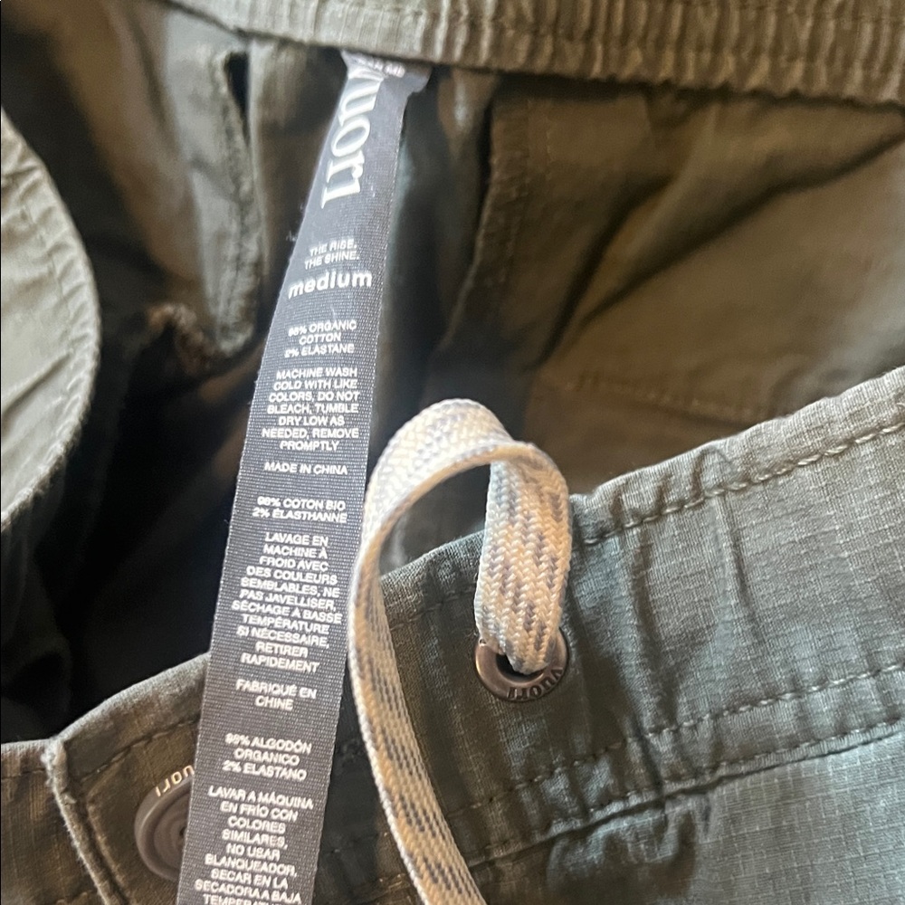 Women’s Vuori Ripstop Olive Green Casual Pants Size Medium - Picture 7 of 10